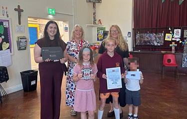 teachers with the award winners