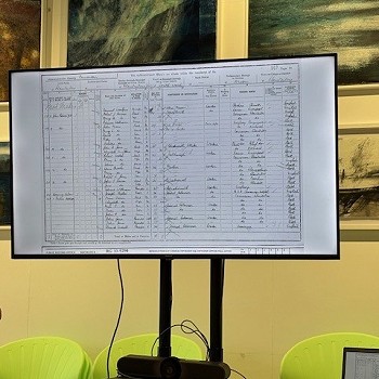 Censes document on a monitor
